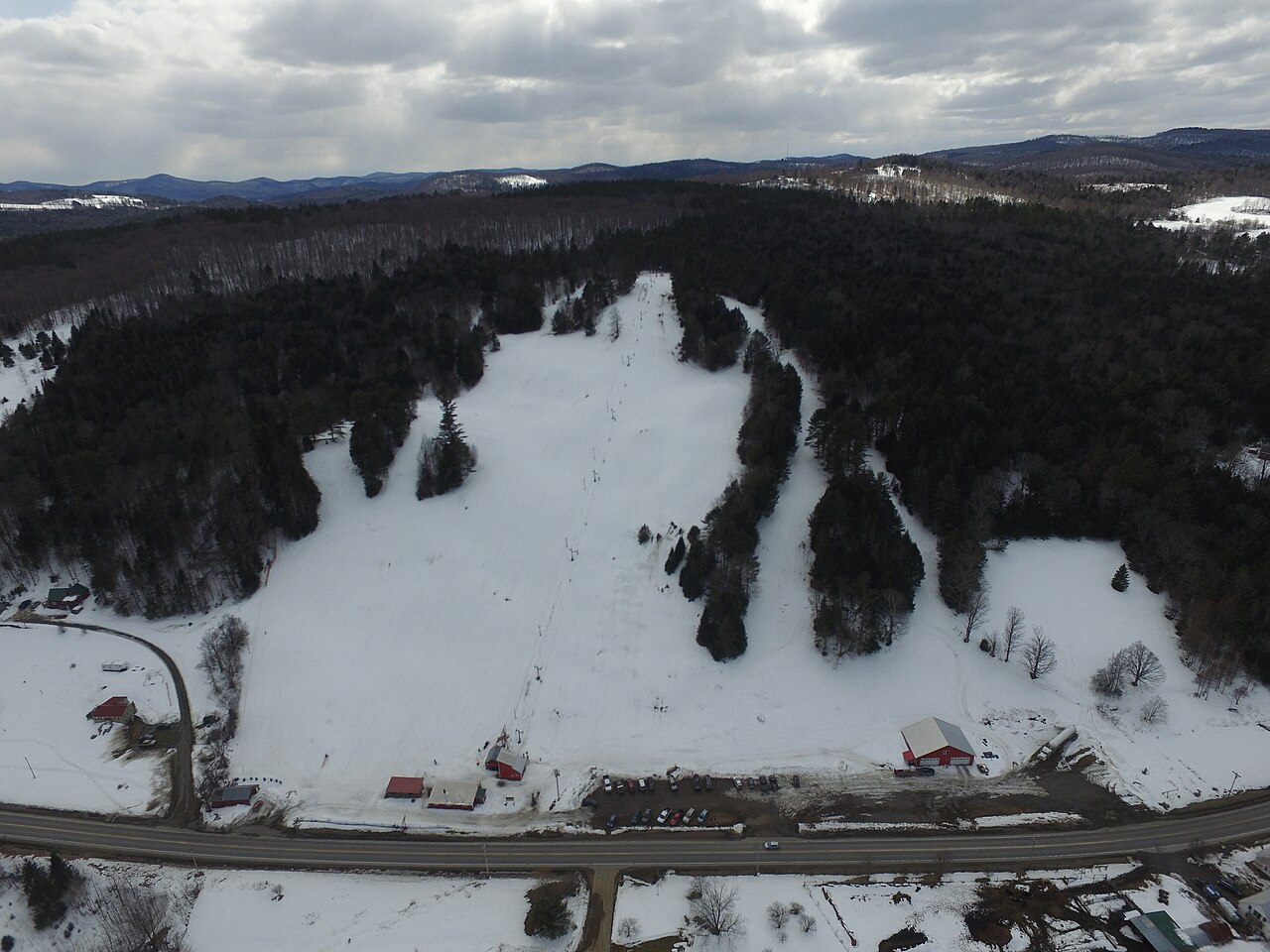 Northeast Slopes — VT ski resort in winter
